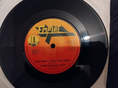 Ronnie davis joy white - &joy,