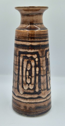 Retro cinque ports pottery - cinque,