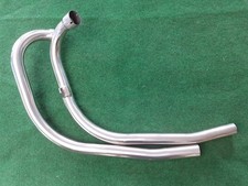 Unbalanced exhaust pipes