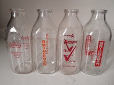 Vintage Quart Branded Logo