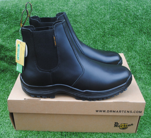 Brand new martens - 💥,