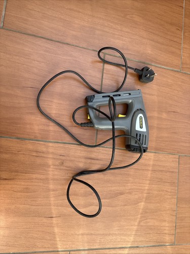 Stanley tra700 electric - electric, staple
