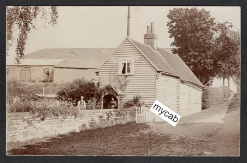 Postcard sawbridgeworth - postcard,