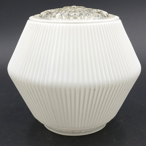 Art deco ufo - deco, ribbed