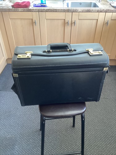 Leather flight bag requires - flight,