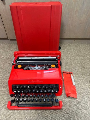 Olivetti valentine red - valentine,