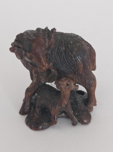 Wooden netsuke japan early - japan,
