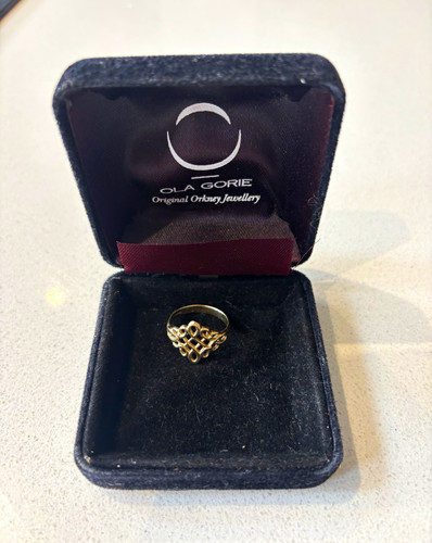 Ola gorie 9ct gold tudor - gold, ring