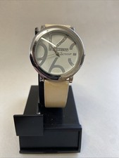Ladies gossip watch - ladies,