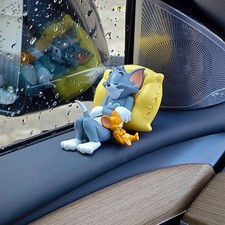 Cute Cartoon Car Dashboard Figurine – Girly Interior Decoration for Women