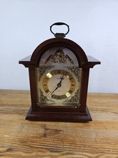 VINTAGE SEIKO JAPAN QUARTZ MANTEL CLOCK WOODEN CASE CHERUB DIAL ROMAN NUMERALS