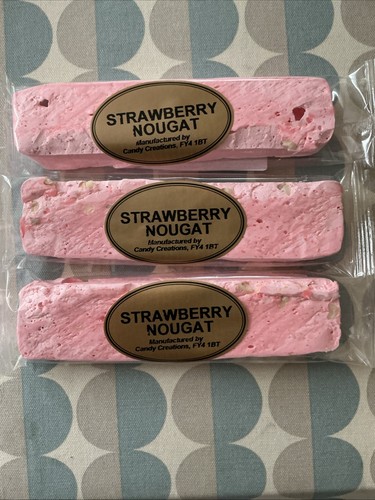 Nougat strawberry flavour - strawberry,