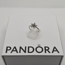 Genuine Pandora Dazzling Daisy