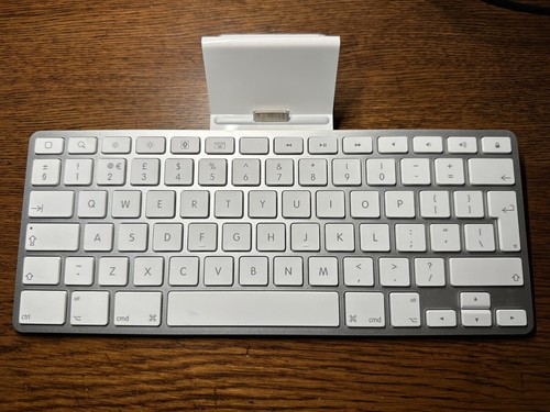 Apple ipad keyboard - apple,