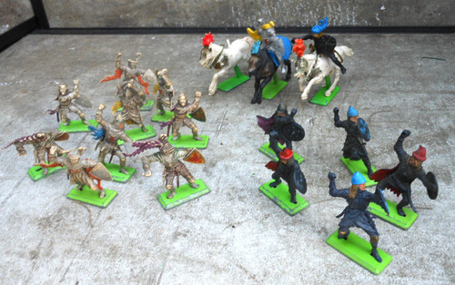 Britains deetail knights - knights, and