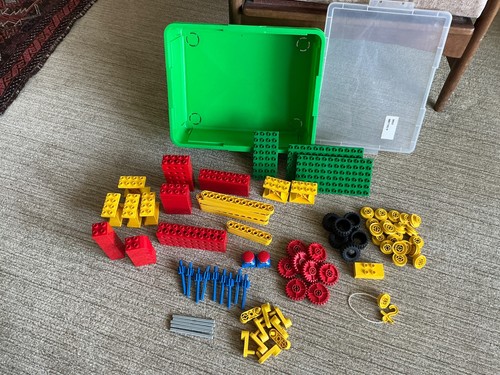 Lego dacta spare parts - lego,