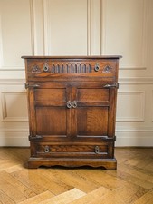 An Antique Style Old Charm Oak