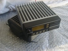 2 x  ICOM IC-F2010 UHF