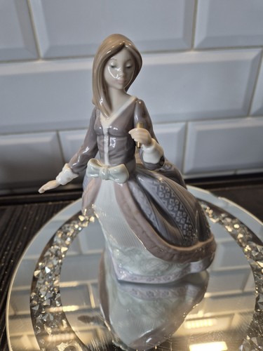 Retired lladro angela - retired,