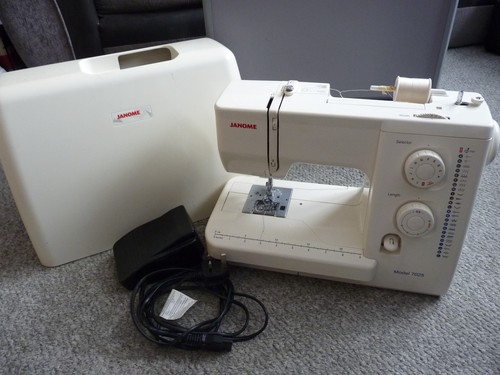 Janome 7025 electric - janome,