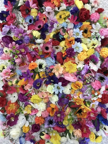 100pcs small flowers heads - small,