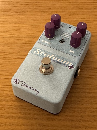 Keeley seafoam chorus vibrato - seafoam+, chorus/vibrato