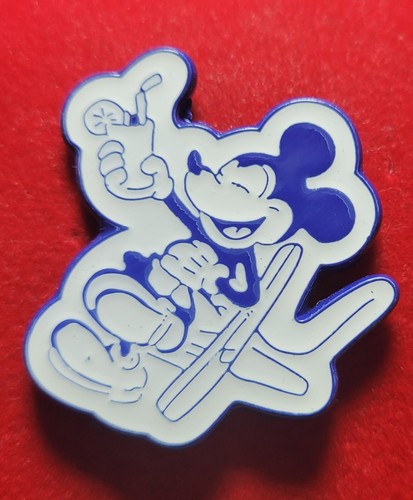 Disney tradin mickey mouse - disney,
