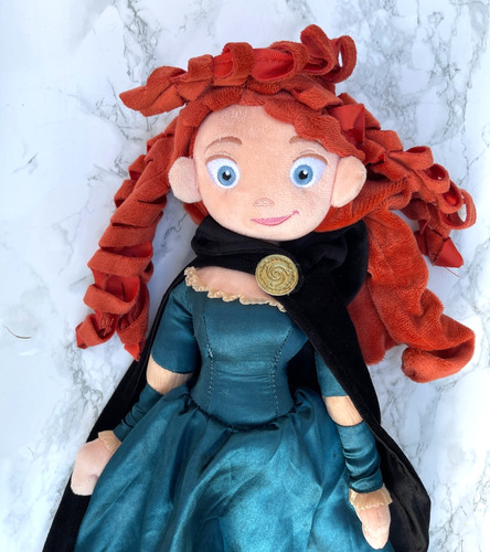 Merida disney store doll - disney,