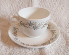Wedgwood Tuscan Bone China Teacup & Saucer