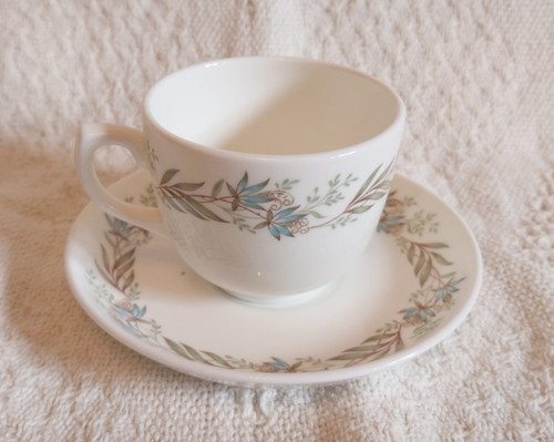 Wedgwood tuscan bone china - tuscan,