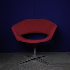 Pre-Loved Red Swivel Chair on