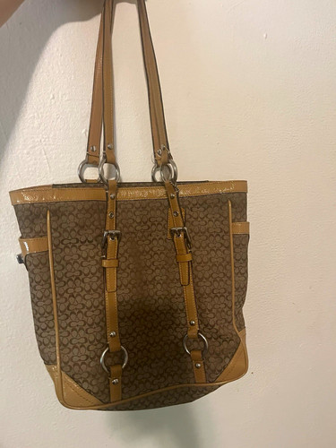 Coach signature brown tote - signature,