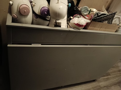 Metal table and chairs set - table,