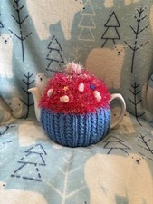 ⭐️NEW HAND KNITTED CUP