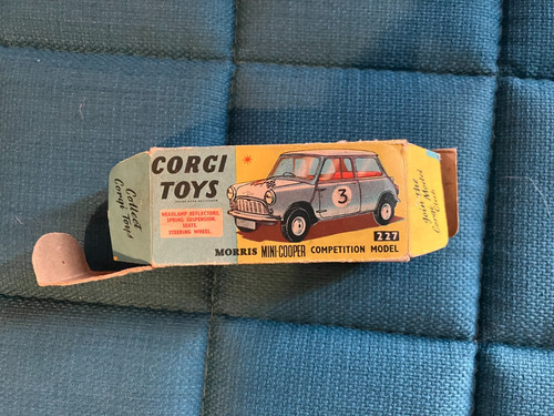 Corgi 227 morris mini - mini, cooper