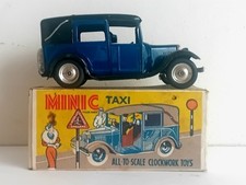 Triang Minic 35M London Taxi in Original Box. Dark Blue / Black. London Taxi Cab