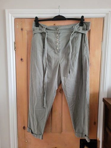 Stylish oliver bonas green - oliver,