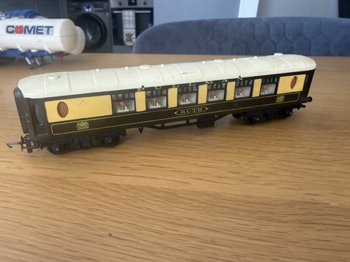 Triang r228 pullman car - triang, oo