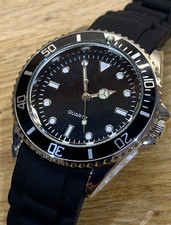 Sterile dial dive style quartz
