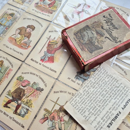 Antique happy families - ,