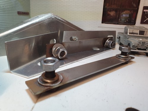 Land rover bulkhead - land, wing