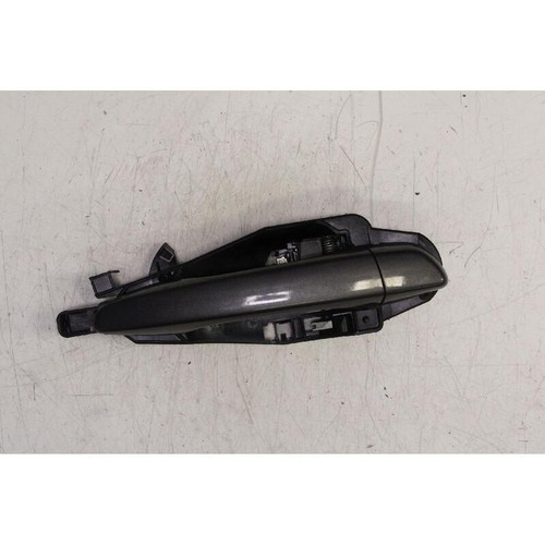 Front outer door handle - outer,