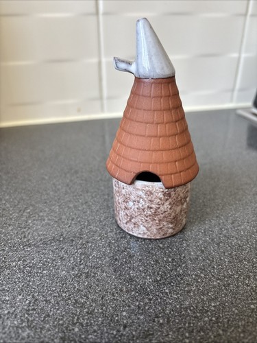 Frank berry pottery oast - pottery,