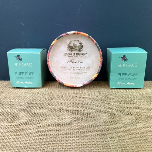 Vintage bundle body powder - bundle,