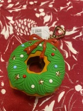 BBW Christmas wreath hand