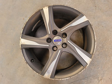 Volvo V40 V60  R Design 17" Alloy Wheel  31347131