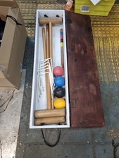 Croquet Set Vintage Wooden Mallets Stake Hoops & Balls 4 Player