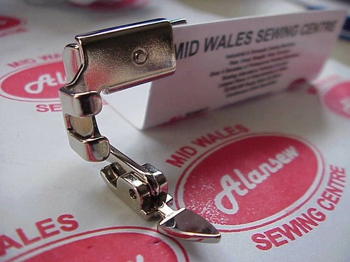 Piping fly foot switchable - piping/fly, foot...switchable