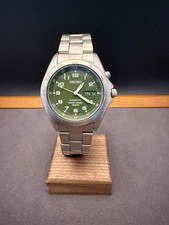 Mens Seiko Kinetic Military