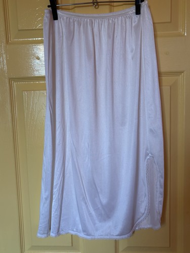 Vintage michael half - half, slip